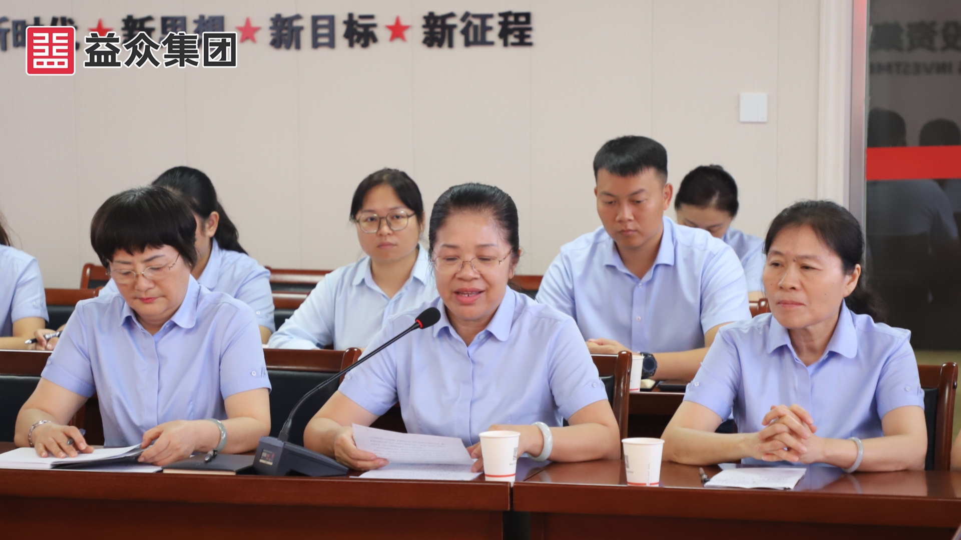 黃小專(zhuān)園長(zhǎng)發(fā)言 (2) 黃小專(zhuān)園長(zhǎng)發(fā)言 (2)